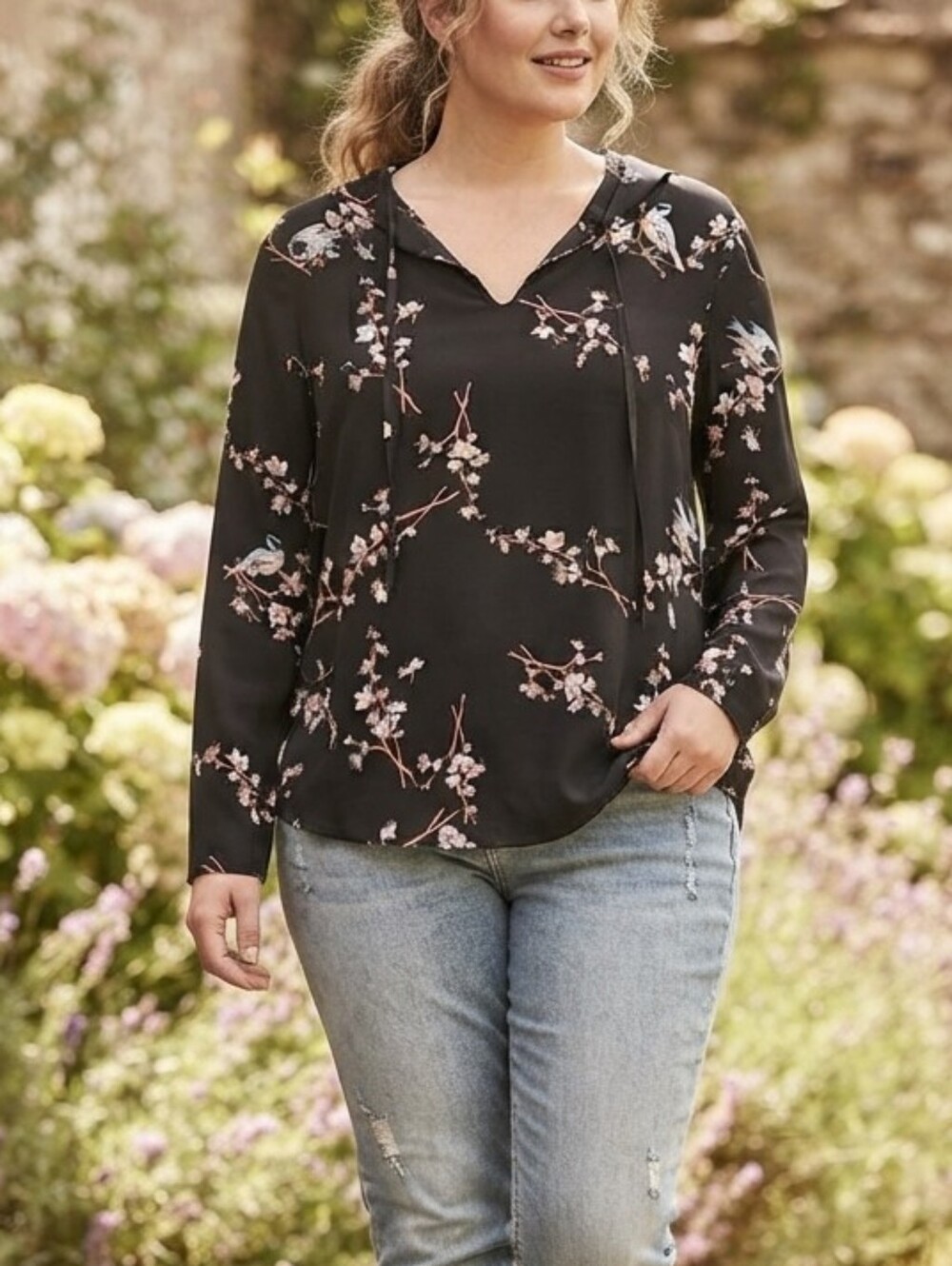 Vero Moda Floral Bird Print Tie Neck Blouse Women's Large